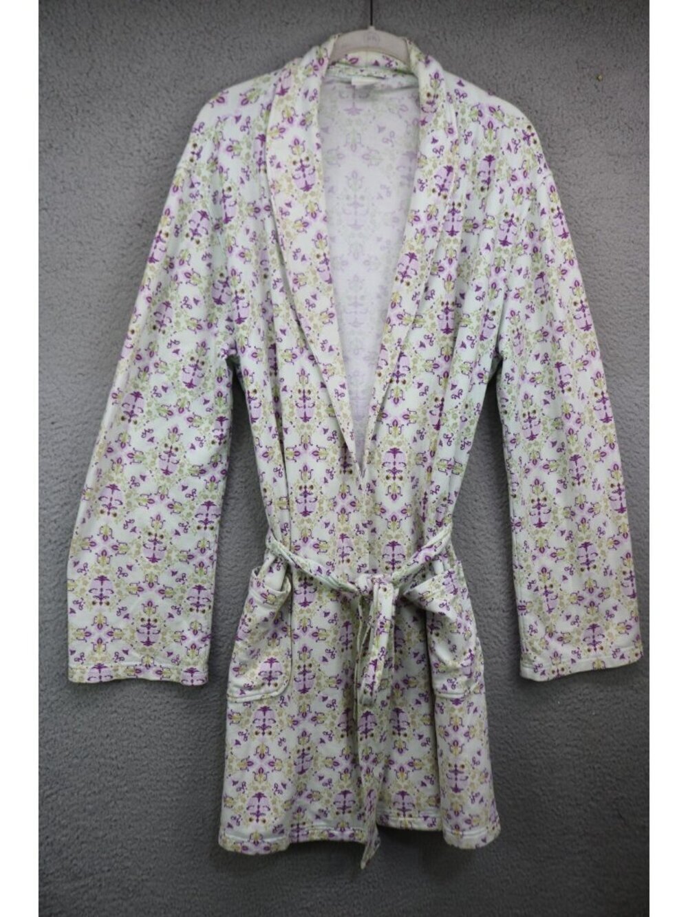 Capelli NY Long Sleeve Belted Robe with Pockets-Size Large-Classic